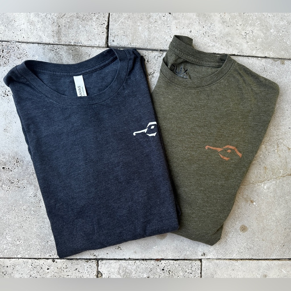 Men's Short Sleeve Tees - Navy and Olive